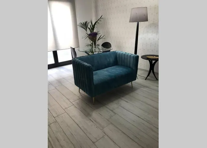Nuovo Appartamento Elegante,Curato Nei Dettagli